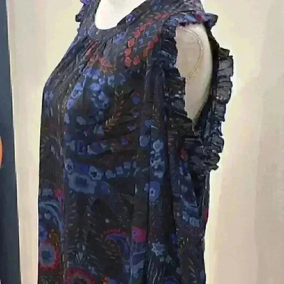 NWT! Loft Paisley Cold Shoulder Ruffle Blouse/Top/Shirt Blue Size Large - Picture 3 of 10